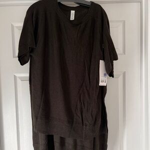 Lululemon "Be At Ease Poncho" - New - One Size